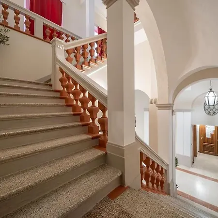 Rua Muro Piano Nobile Family Daire *